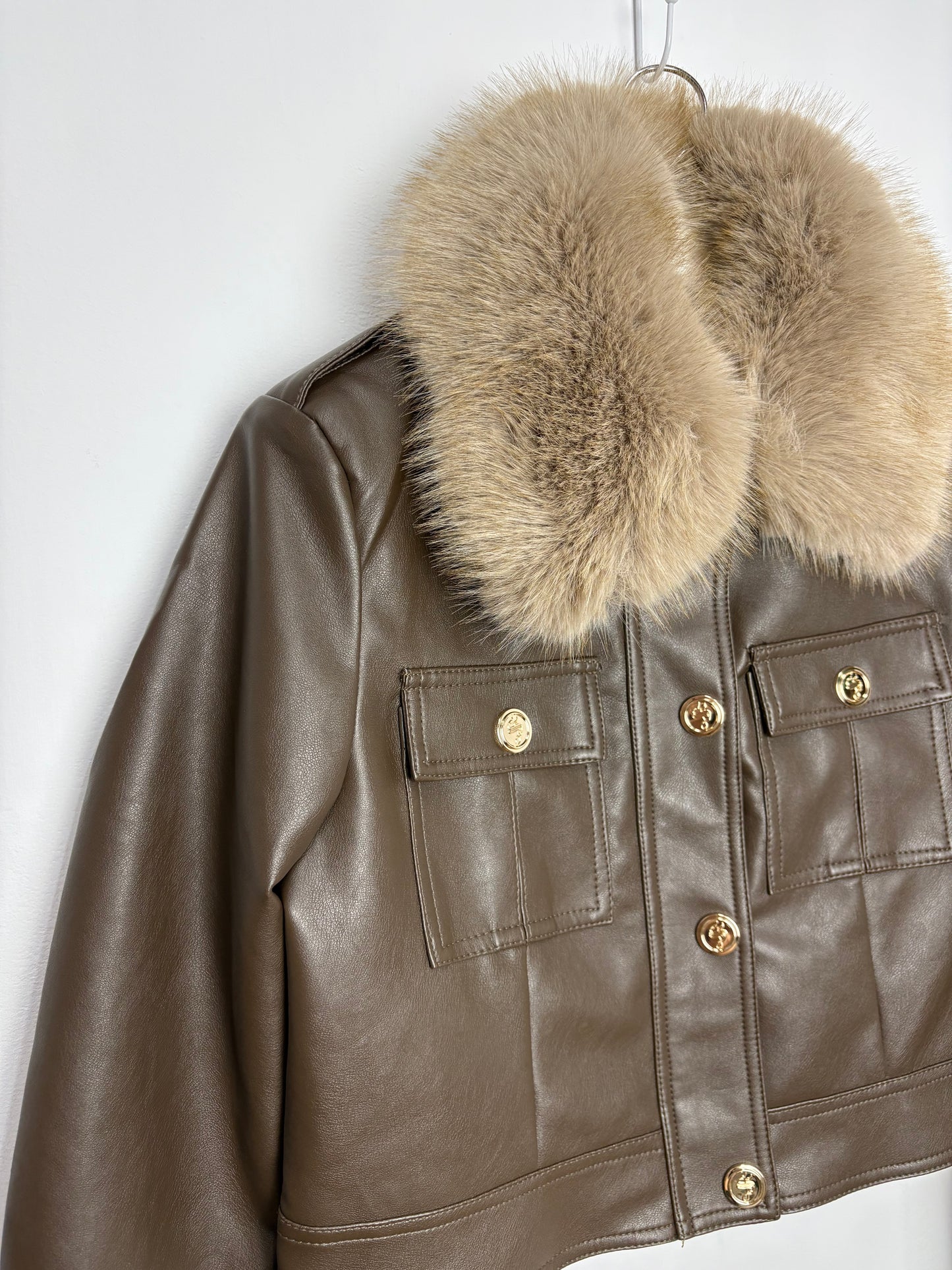 Chaqueta marrón pelo