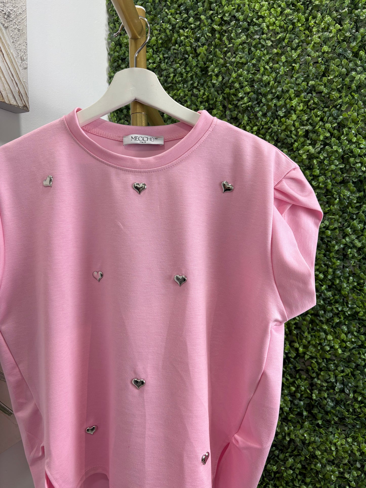 Camiseta corazón rosa