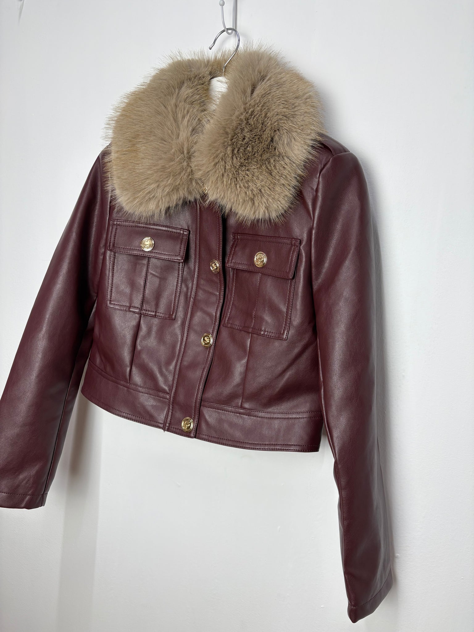 Chaqueta granate pelo