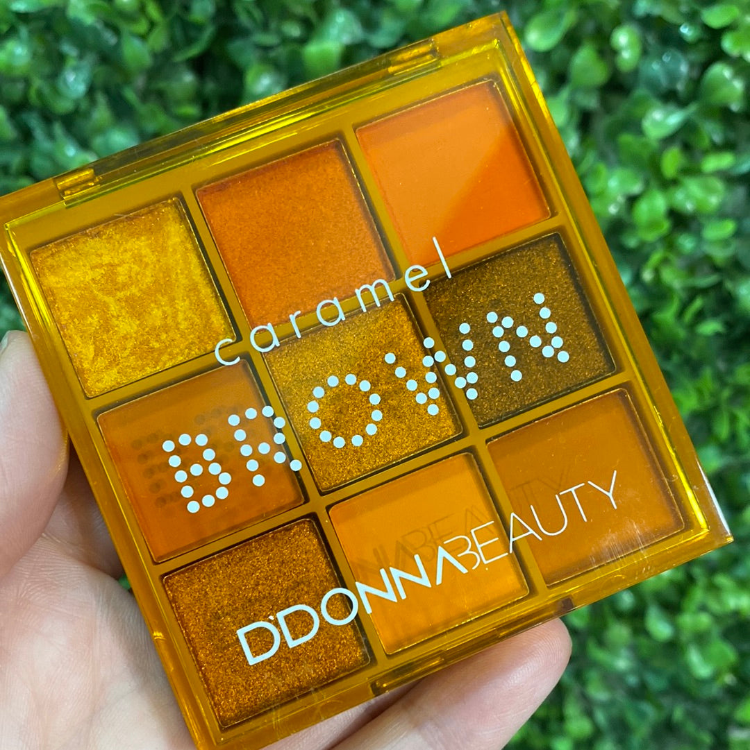 Paleta de sombras de ojos caramelo Brown Ddonna