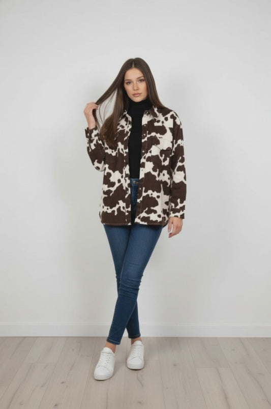 Sobrecamisa Estepa Brava – Vaquera con estampado de vaca y botones de presión | Trapío